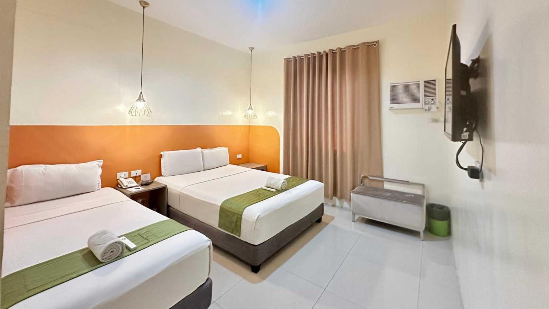 Travelbee Capitol Inn 세부 외부 사진
