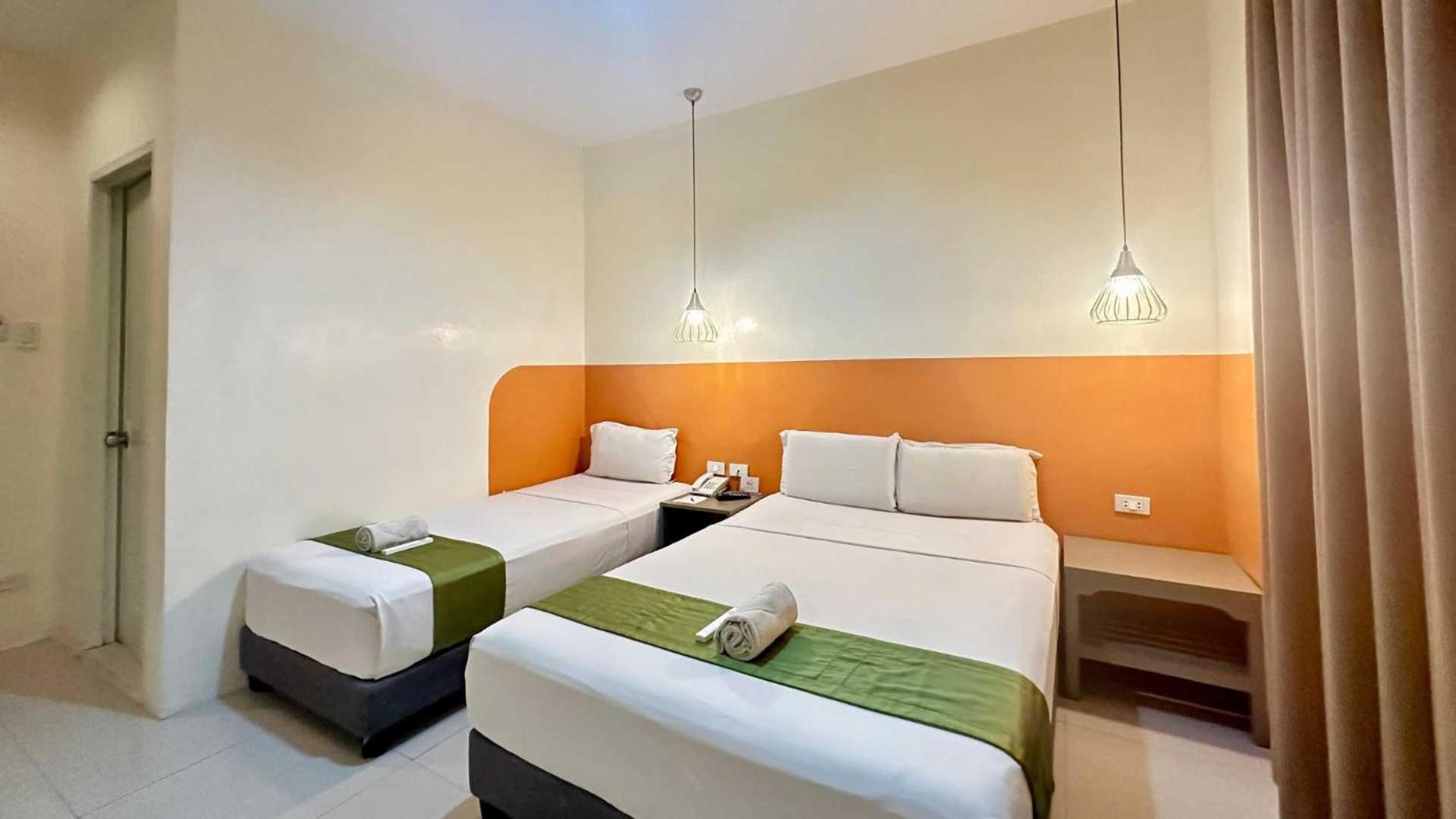 Travelbee Capitol Inn 세부 외부 사진