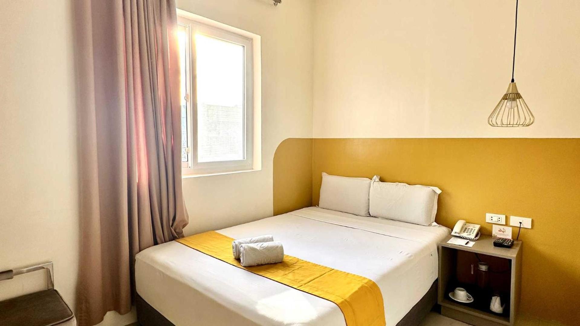 Travelbee Capitol Inn 세부 외부 사진